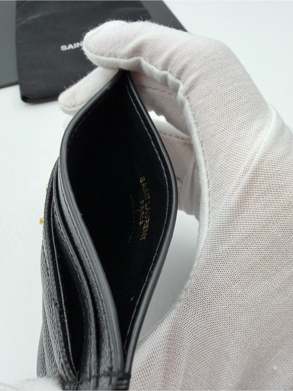 YSL Yves Saint Laurent Pebbled Leather Card holder - Picture 6 of 10